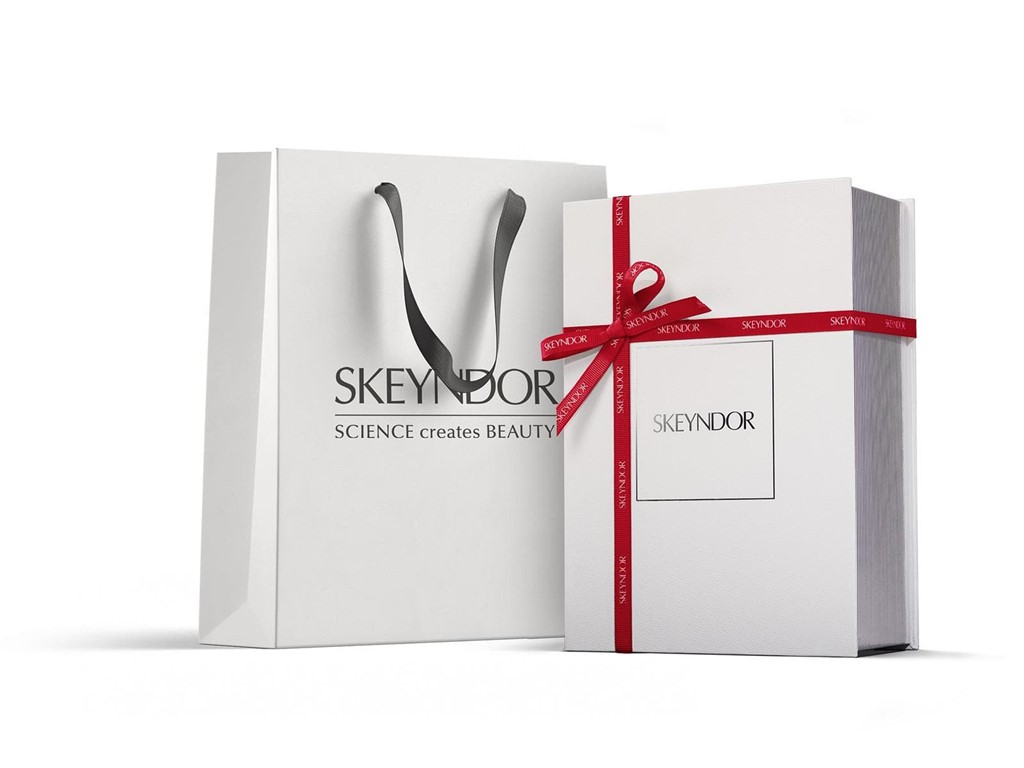 ¡Ya están aquí los kits navideños de Skeyndor!